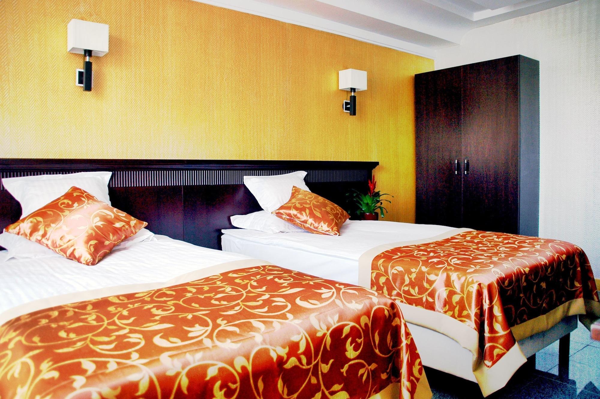 Actor Hotel Будапеща Екстериор снимка