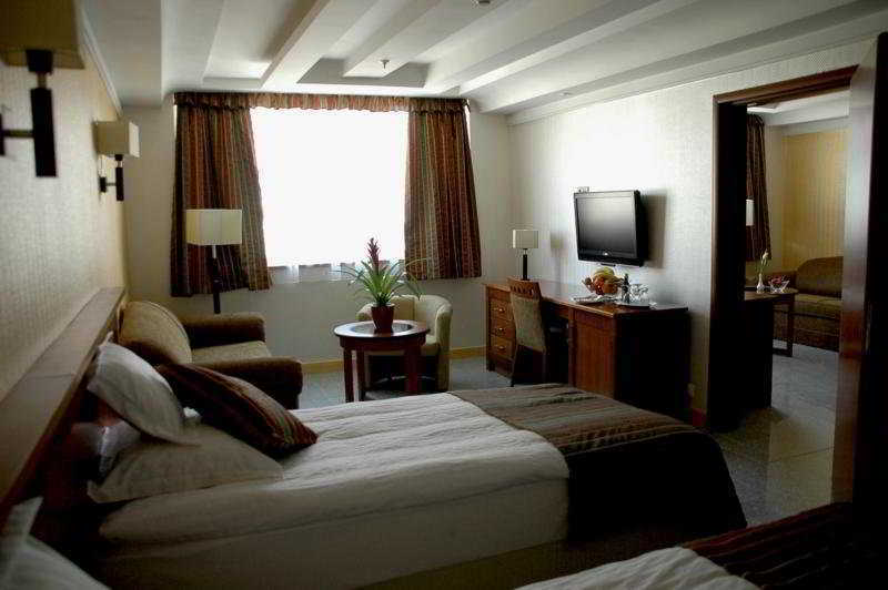 Actor Hotel Будапеща Екстериор снимка